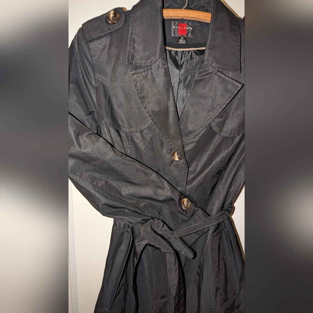 Vintage Raincoat - Picture 2 of 5